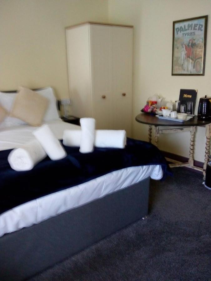The Kings Arms Inn Stratton  Esterno foto