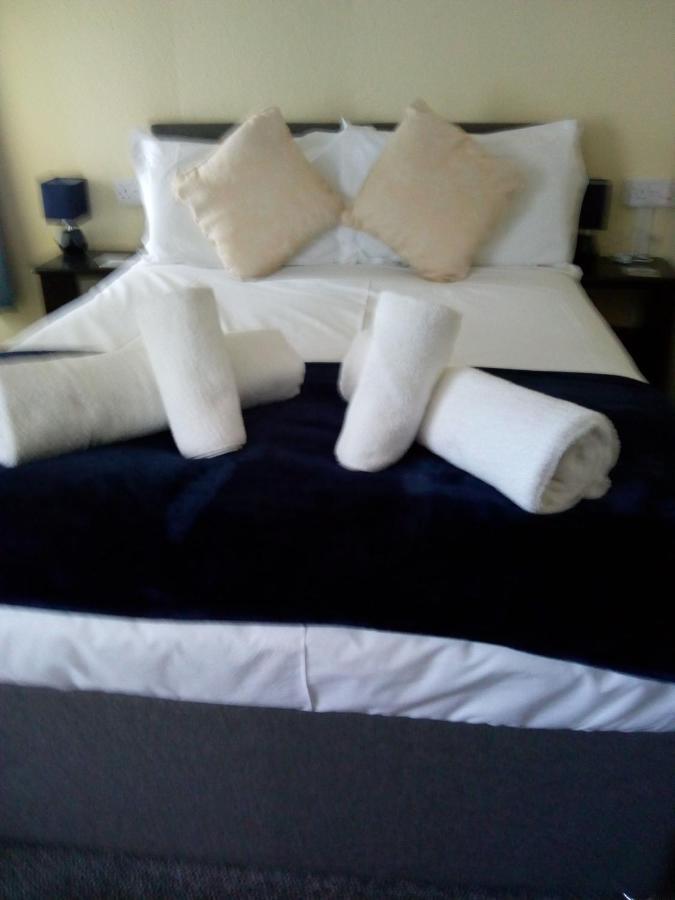 The Kings Arms Inn Stratton  Esterno foto